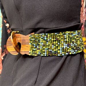 Beaded belt with wood. Made indonesia
